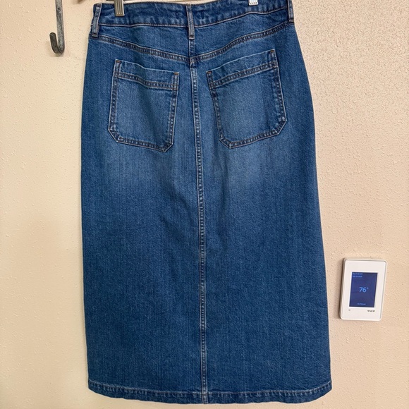 LOFT  Button-Front Pencil Denim Skirt Midi Length 4 - Picture 3 of 9